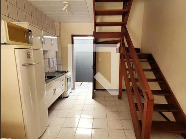 Apartamento aluguel em Região Geográfica Imediata de Florianópolis, Desterro