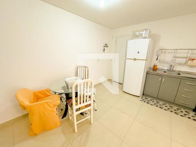 Apartamento aluguel em Região Geográfica Imediata de Florianópolis, Desterro