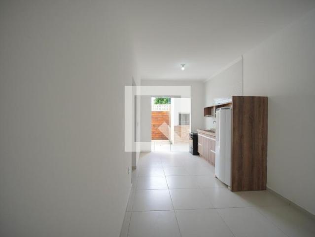 Apartamento aluguel em Região Geográfica Imediata de Florianópolis, Desterro