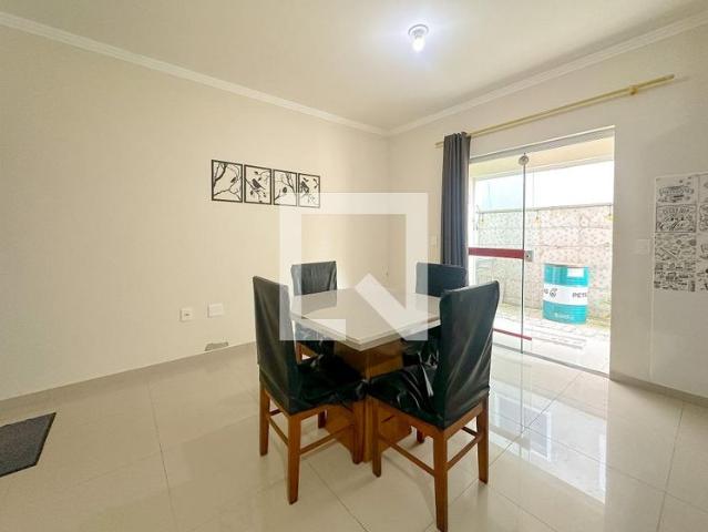 Apartamento aluguel em Região Geográfica Imediata de Florianópolis, Desterro
