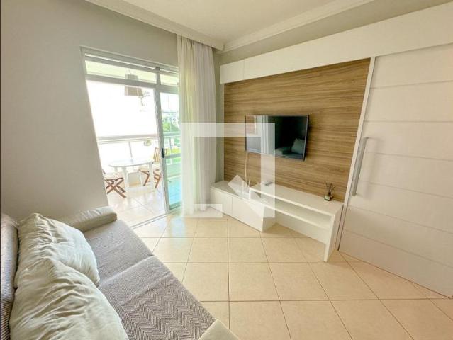 Apartamento aluguel em Região Geográfica Imediata de Florianópolis, Desterro