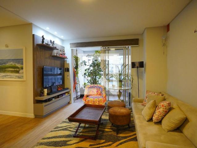Apartamento aluguel em Região Geográfica Imediata de Florianópolis, Desterro