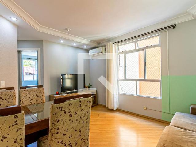 Apartamento aluguel em Região Geográfica Imediata de Florianópolis, São José