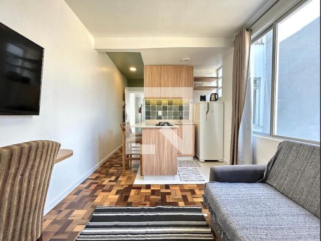 Apartamento aluguel em Região Geográfica Imediata de Florianópolis, Desterro