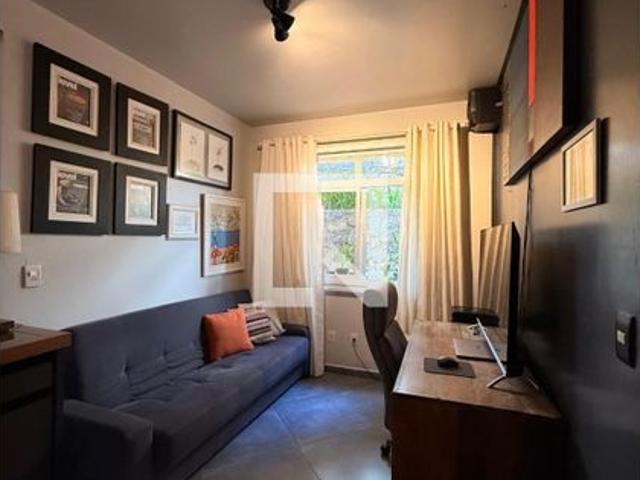 Apartamento aluguel em Região Geográfica Imediata de Florianópolis, Desterro
