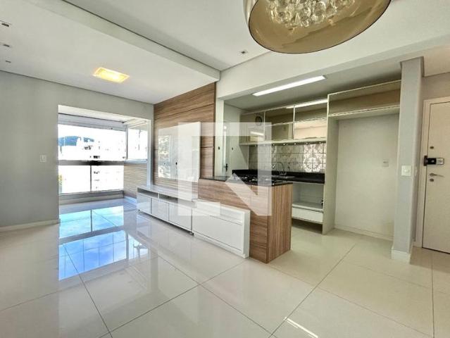 Apartamento aluguel em Região Geográfica Imediata de Florianópolis, Desterro