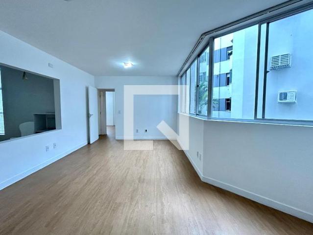 Apartamento aluguel em Região Geográfica Imediata de Florianópolis, Desterro