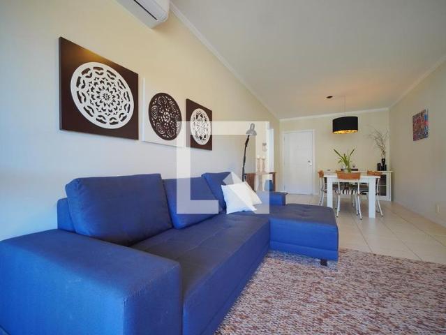 Apartamento aluguel em Região Geográfica Imediata de Florianópolis, Desterro