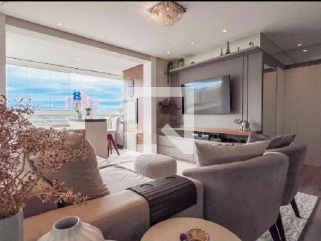 Apartamento aluguel em Itacorubi, Desterro