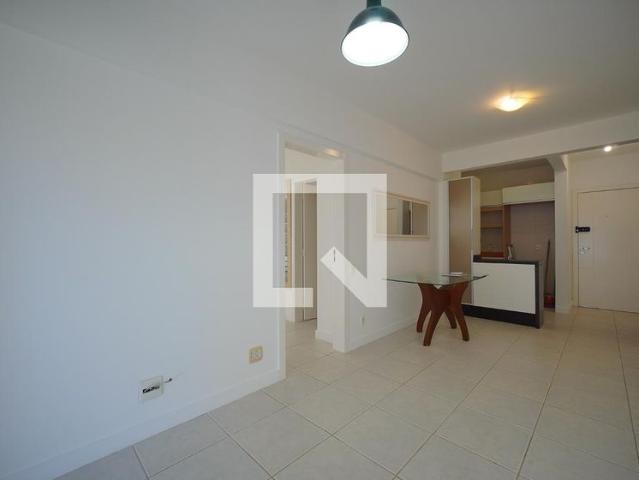 Apartamento aluguel em Região Geográfica Imediata de Florianópolis, Desterro