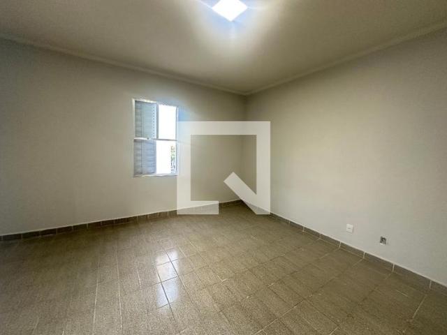 Apartamento aluguel em Região Imediata de Santos, Região Metropolitana da Baixada Santista