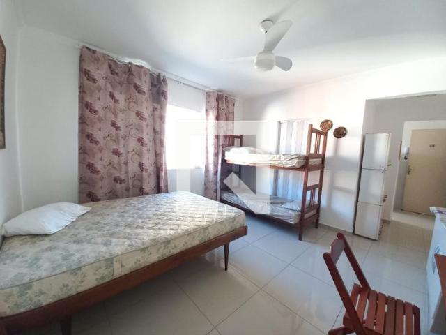 Apartamento aluguel em Região Imediata de Santos, Região Metropolitana da Baixada Santista