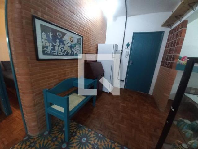 Apartamento aluguel em Região Imediata de Santos, Região Metropolitana da Baixada Santista