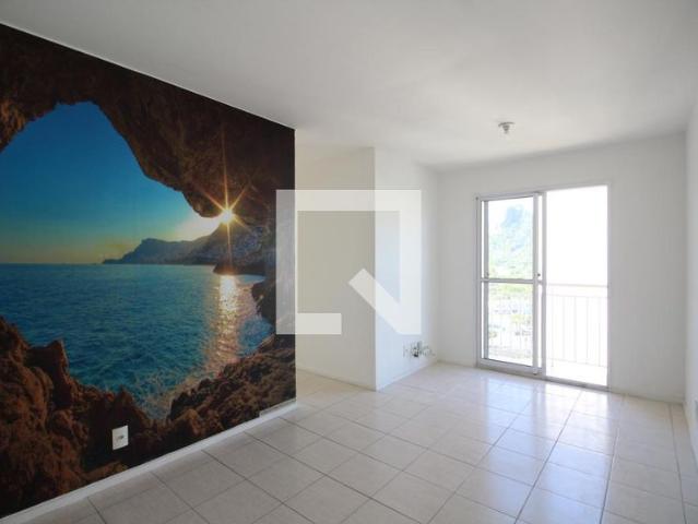 Apartamento aluguel em Vila Pitimbu, Rio de Janeiro