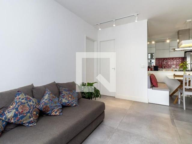 Apartamento aluguel em Região Imediata de São Paulo, Região Metropolitana de São Paulo