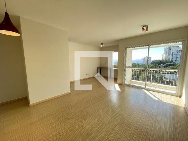 Apartamento aluguel em Região Imediata de São Paulo, Região Metropolitana de São Paulo