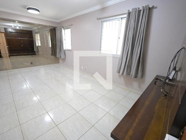 Apartamento aluguel em Jardim América, Goiânia