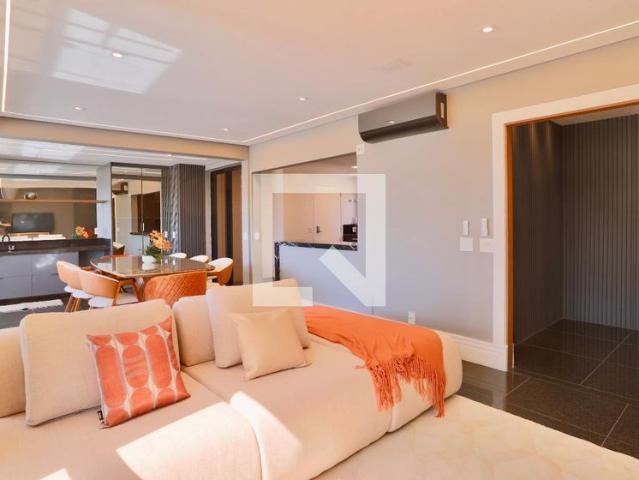 Apartamento aluguel em Região Imediata de São Paulo, Região Metropolitana de São Paulo