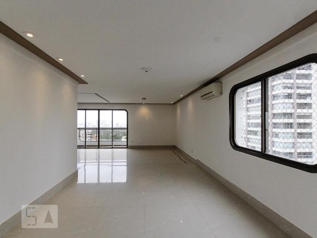 Apartamento aluguel em Região Imediata de São Paulo, Região Metropolitana de São Paulo