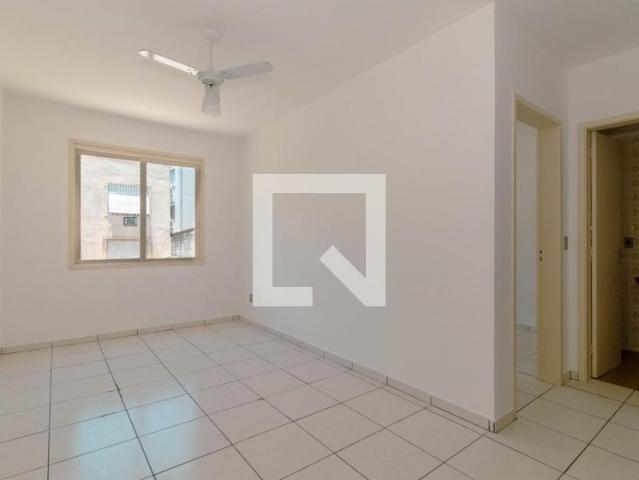 Apartamento aluguel em Região Geográfica Imediata de Porto Alegre, Região Metropolitana de Porto Alegre