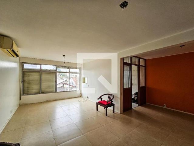 Apartamento aluguel em Região Geográfica Imediata de Porto Alegre, Região Metropolitana de Porto Alegre