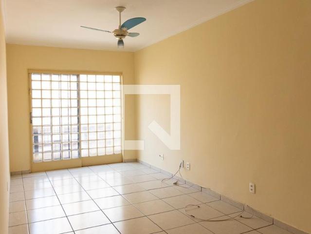 Apartamento aluguel em Região Imediata de Ribeirão Preto, Região Metropolitana de Ribeirão Preto