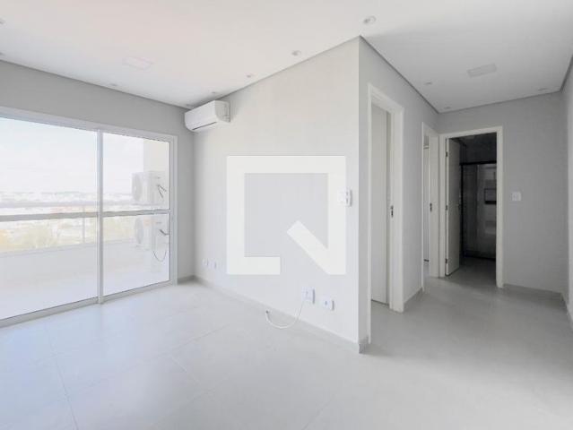 Apartamento aluguel em Região Imediata de São José dos Campos, Região Metropolitana do Vale do Paraíba e Litoral Norte