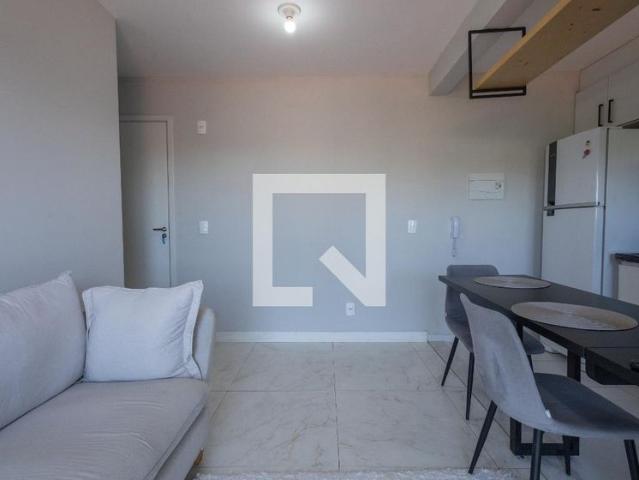 Apartamento aluguel em Região Imediata de São José dos Campos, Região Metropolitana do Vale do Paraíba e Litoral Norte