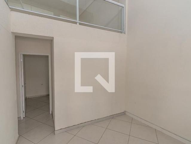 Apartamento aluguel em Área Cura, Sumaré
