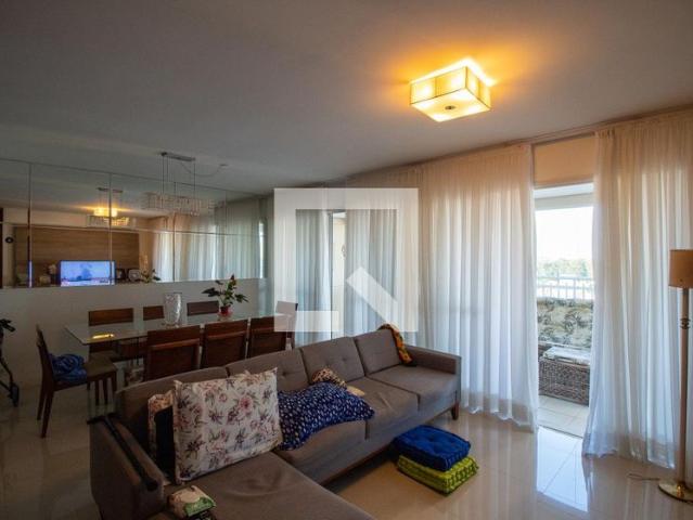 Apartamento aluguel em Região Imediata de São Paulo, Região Metropolitana de São Paulo