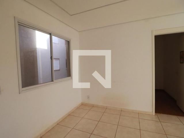Apartamento aluguel em Região Imediata de Ribeirão Preto, Região Metropolitana de Ribeirão Preto