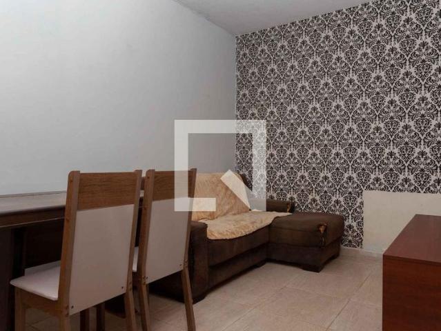 Apartamento aluguel em Região Geográfica Imediata de Uberlândia, Oliveira Fortes