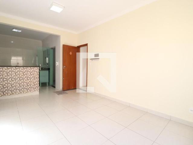 Apartamento aluguel em Região Geográfica Imediata de Uberlândia, Oliveira Fortes