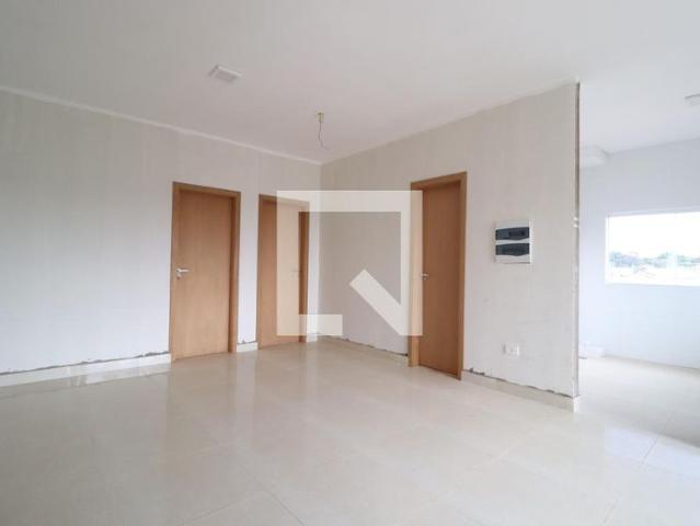 Apartamento aluguel em Região Geográfica Imediata de Uberlândia, Oliveira Fortes