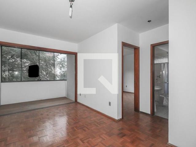 Apartamento aluguel em Região Geográfica Imediata de Porto Alegre, Região Metropolitana de Porto Alegre