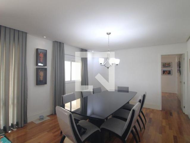 Apartamento aluguel em Região Imediata de São Paulo, Região Metropolitana de São Paulo