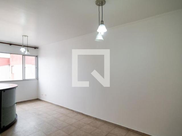 Apartamento aluguel em Vila São Paulo, São Paulo