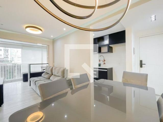Apartamento aluguel em Jardim São Silvestre, Osasco