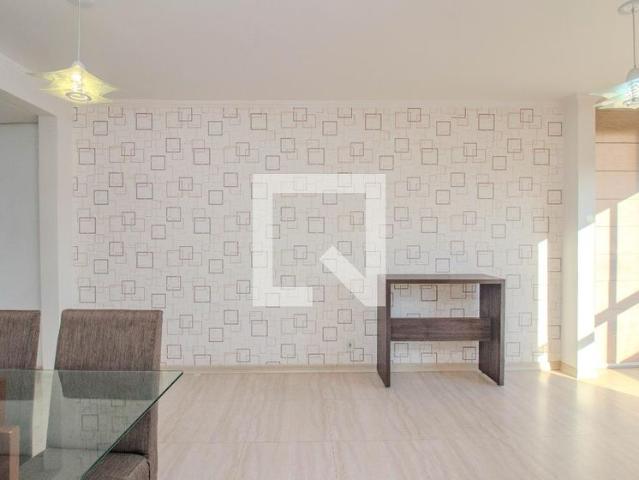 Apartamento aluguel em Região Geográfica Imediata de Porto Alegre, Região Metropolitana de Porto Alegre