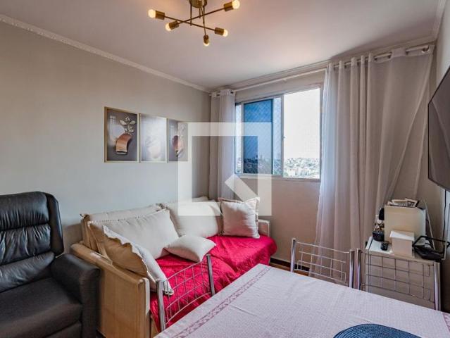 Apartamento aluguel em Vila Liviero, São Paulo