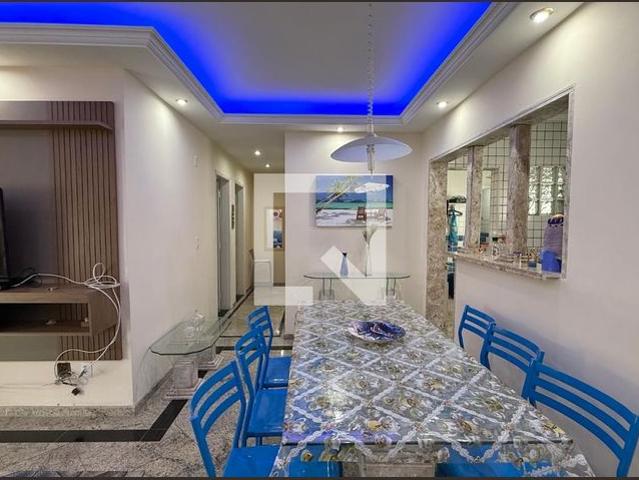 Apartamento aluguel em Região Imediata de Santos, Região Metropolitana da Baixada Santista