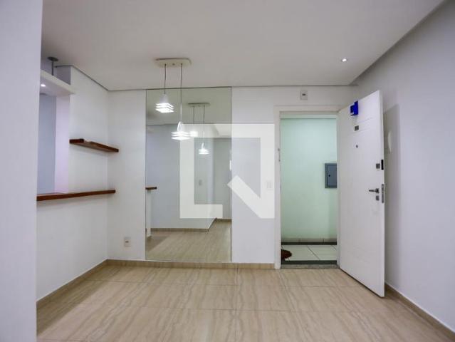Apartamento aluguel em Região Imediata de São Paulo, Região Metropolitana de São Paulo