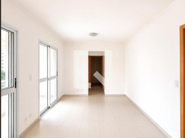 Apartamento aluguel em Região Imediata de São José dos Campos, Região Metropolitana do Vale do Paraíba e Litoral Norte