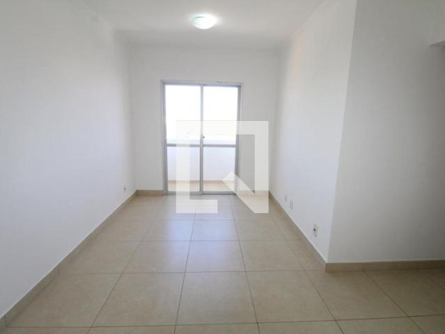 Apartamento aluguel em Região Imediata de São José dos Campos, Região Metropolitana do Vale do Paraíba e Litoral Norte