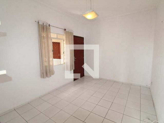 Apartamento aluguel em Região Imediata de São José dos Campos, Região Metropolitana do Vale do Paraíba e Litoral Norte