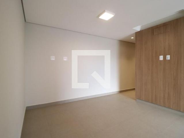 Apartamento aluguel em Região Geográfica Imediata de Uberlândia, Oliveira Fortes