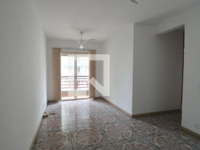Apartamento aluguel em Região Imediata de Santos, Região Metropolitana da Baixada Santista