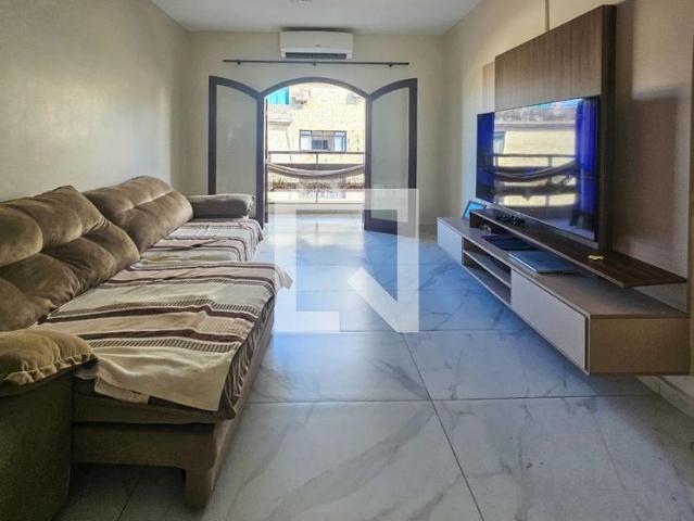 Apartamento aluguel em Região Imediata de Santos, Região Metropolitana da Baixada Santista