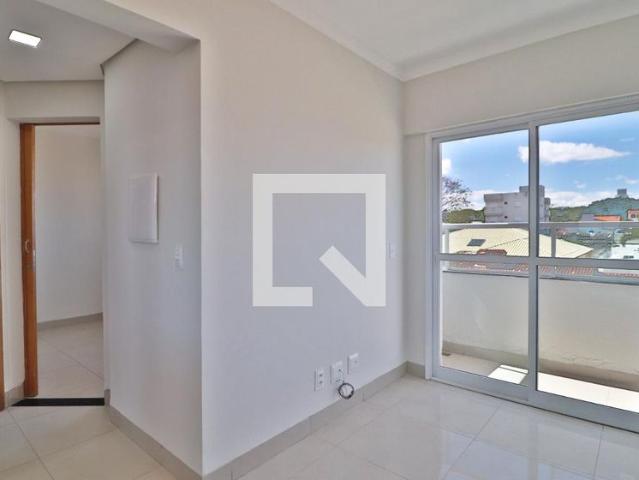 Apartamento aluguel em Umuarama, Uberlândia
