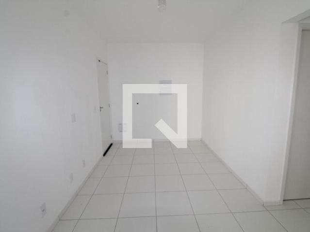 Apartamento aluguel em Região Imediata de São José dos Campos, Região Metropolitana do Vale do Paraíba e Litoral Norte